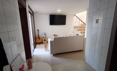 casa en venta en paraíso. Cod V107455