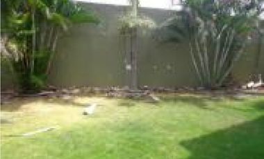 CASA 4RC 296M2 PASEO DORADO EN CONDADO DE REY