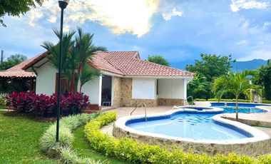 casa campestre en venta en alfaguara. Cod V4940