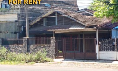 Di Sewakan Rumah Cocok Untuk Kantor Lokasi Mainroad di Antapani, Bandung