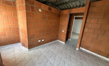 casa en arriendo en nuevo horizonte. Cod A111473
