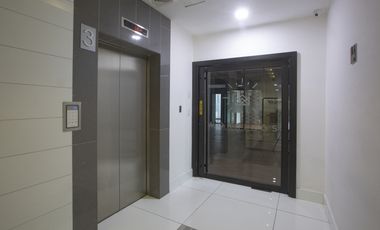 SE VENDE OFICINA DE 662 MTS EN OBARRIO
