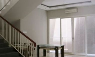 Rumah San Antonio, Pakuwon City NEW GRESS LUXURY hdp timur, Murah