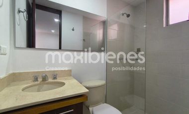 apartamento en arriendo en loma el chocho. Cod A64780