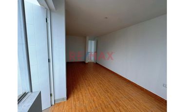 🏡 Vive Frente Al Parque En La Perla: Moderno Dúplex En Torre Prado ✨