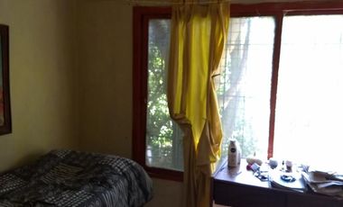 Venta de casa quinta Parque Leloir