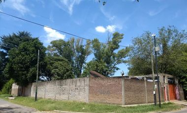 Venta de casa quinta Parque Leloir