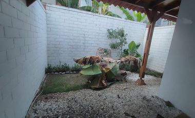 casa en venta en ciudad country. Cod V16556