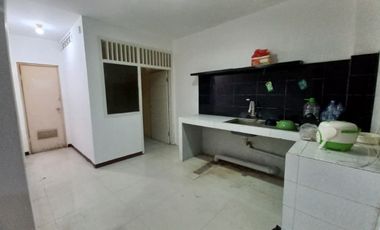 Rumah Disewakan 5 KT di Tebet Jaksel - Akses Jalan 2 Mobil