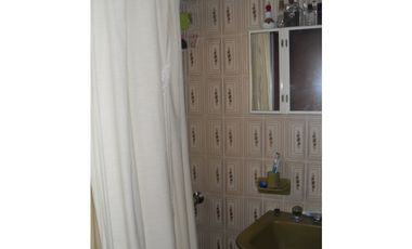 MOGOTES ; CHALET 4 AMBIENTES MUY COMODO-