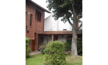 MOGOTES ; CHALET 4 AMBIENTES MUY COMODO-