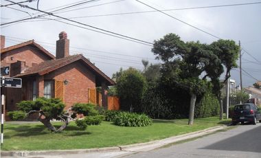 MOGOTES ; CHALET 4 AMBIENTES MUY COMODO-