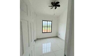 VENTA CASA EN VILLA ZAITA CON AREA SOCIAL CONJUNTO CERRADO