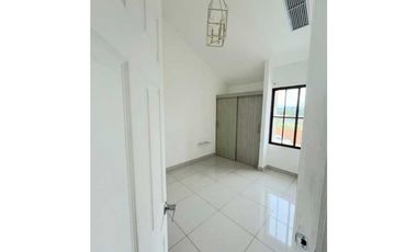 VENTA CASA EN VILLA ZAITA CON AREA SOCIAL CONJUNTO CERRADO
