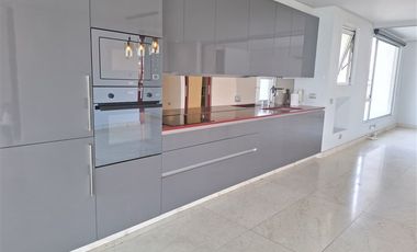 Departamento en venta de 2 dorm. Las Tranqueras Vitacura
