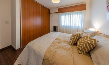 EN VENTA - CASA TRES DORMITORIOS - BARRIO ESPAÑA Y HOSPITALES