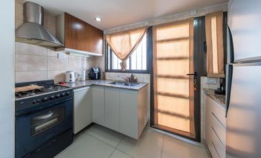 EN VENTA - CASA TRES DORMITORIOS - BARRIO ESPAÑA Y HOSPITALES