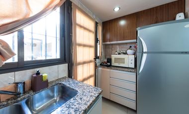 EN VENTA - CASA TRES DORMITORIOS - BARRIO ESPAÑA Y HOSPITALES