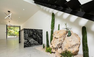 Casa con alberca privada, Sala de TV, zona con amenidades, venta Ciudad Mayakoba