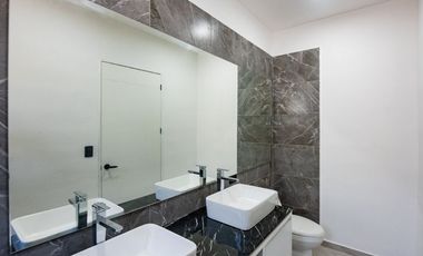 Casa con alberca privada, Sala de TV, zona con amenidades, venta Ciudad Mayakoba