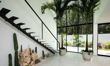 Casa con alberca privada, Sala de TV, zona con amenidades, venta Ciudad Mayakoba