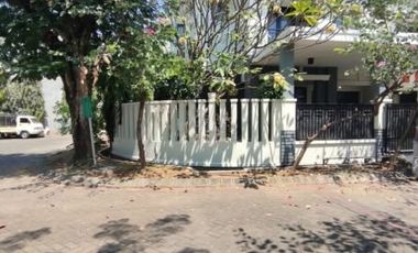 Rumah disewakan di Gayungan, Surabaya