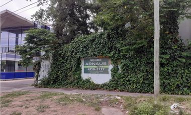 LOTE COMERCIAL EN LOMAS DE SAN ISIDRO