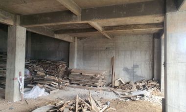 Se vende edificio para departamentos en San juan Huixquilucan