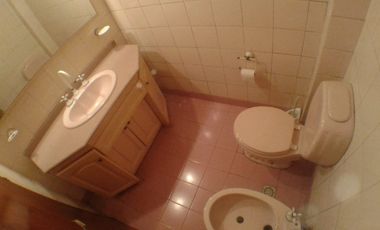 Chalet PH en venta en Remedios de Escalada Este