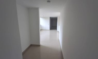 apartamento en arriendo en loma de las brujas. Cod A214137