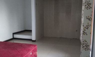 Rumah Sewa 2 Lantai Tusuk Sate Terawat Apik Siap Huni Sayap Setra Sari Sukajadi Bandung