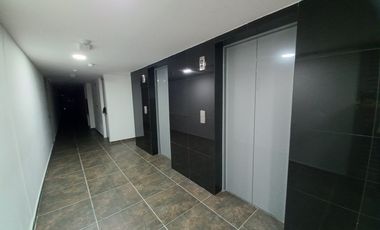 apartamento en arriendo en edificio infinity piso 22. Cod A13868
