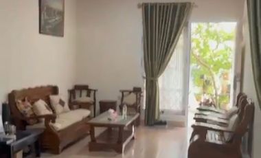 Dijual rumah di Telaga Golf Sawangan