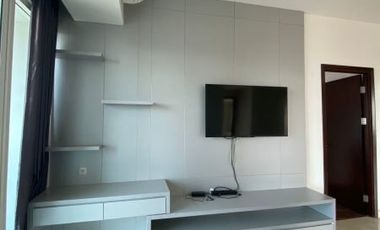 DIJUAL CEPAT !! Apt. Kensington Tower Addington Semi Furnish Bagus dan Rapih , Bisa Nego Tipis , Bisa Disewakan