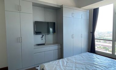 DIJUAL CEPAT !! Apt. Kensington Tower Addington Semi Furnish Bagus dan Rapih , Bisa Nego Tipis , Bisa Disewakan