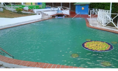 ALQUILER O VENTA DE CASA CON PISCINA EN ALTOS DEL MARIA