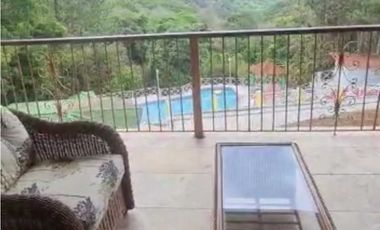 ALQUILER O VENTA DE CASA CON PISCINA EN ALTOS DEL MARIA