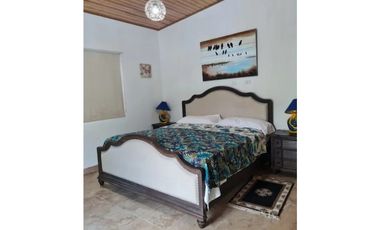 ALQUILER O VENTA DE CASA CON PISCINA EN ALTOS DEL MARIA