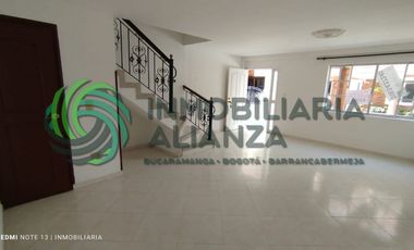 casa en arriendo en cañaveral. Cod A7713