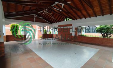 casa en arriendo en cañaveral. Cod A7713