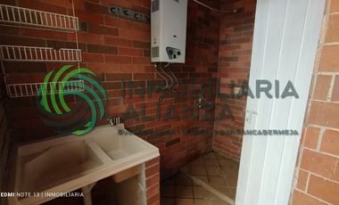 casa en arriendo en cañaveral. Cod A7713