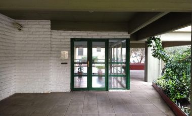 Departamento de tres dormitorios en venta en Villa Madero