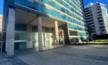 VENTA OFICINA CON ARREDATARIO METRO MANQUEHUE