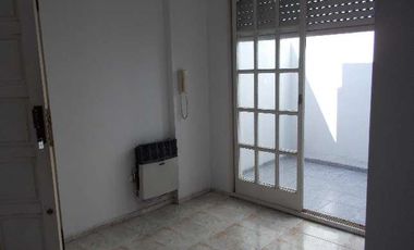 RAMOS MEJIA CENTRO DEPARTAMENTO 21/2 AMBIENTES