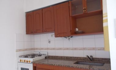 RAMOS MEJIA CENTRO DEPARTAMENTO 21/2 AMBIENTES