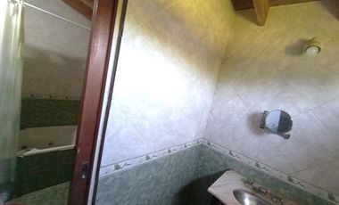 Casa 5 Ambientes Venta Moreno