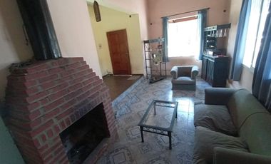Casa 5 Ambientes Venta Moreno