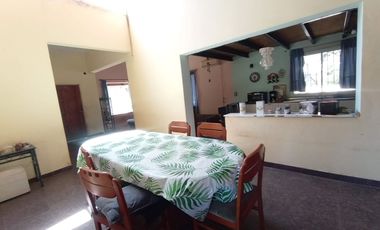 Casa 5 Ambientes Venta Moreno
