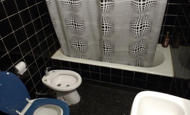 Munro - Chalet de 7 amb  en 2 Plantas con Excelente ubicación!!