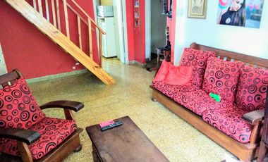 Munro - Chalet de 7 amb  en 2 Plantas con Excelente ubicación!!
